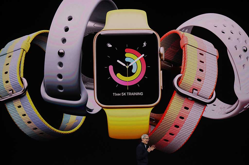 Apple Watch 4 ќе има поголем екран и подобра батерија