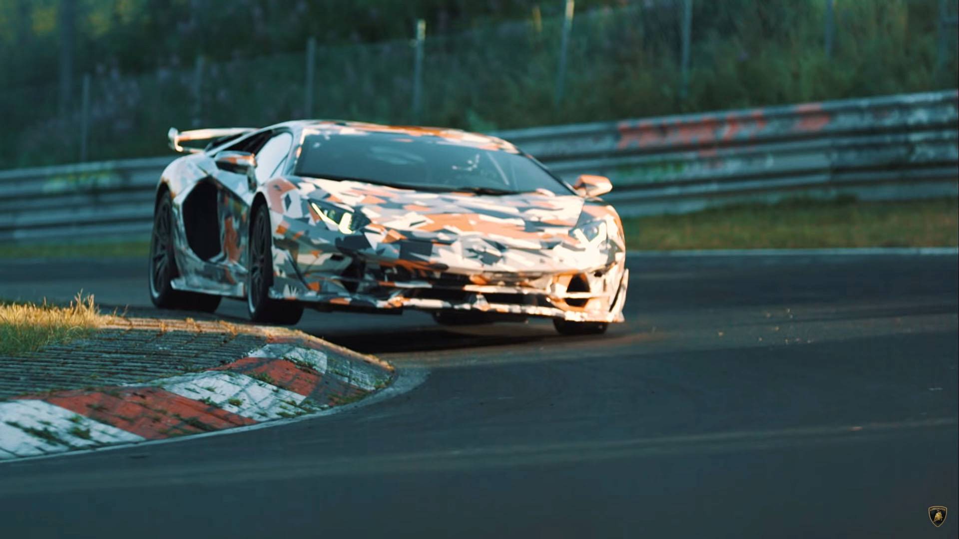 Lamborghini Aventador SVJ е новиот крал на Nürburgring / ВИДЕО