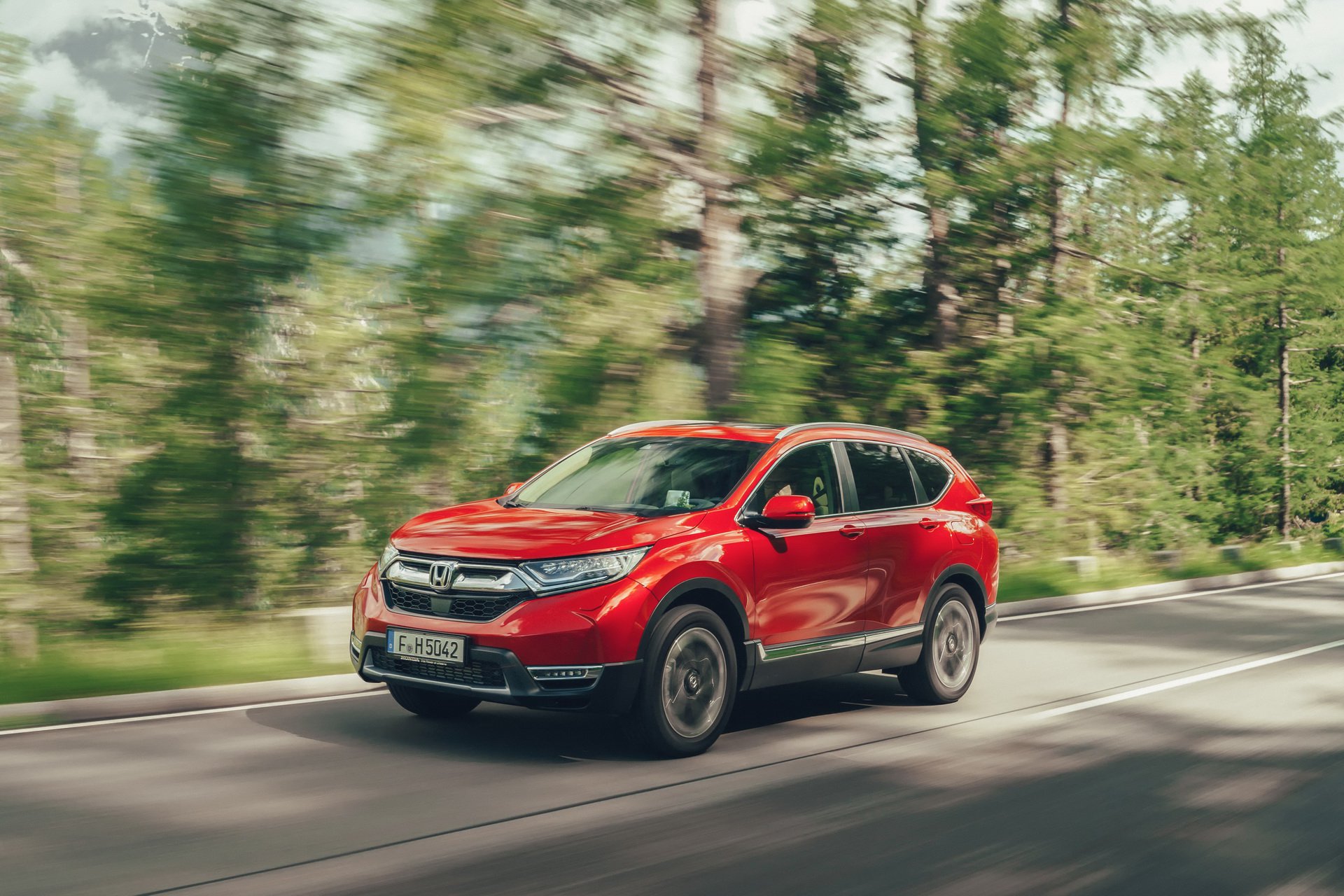 Honda CR-V Hybrid во Европа доаѓа во почетокот на 2019 година