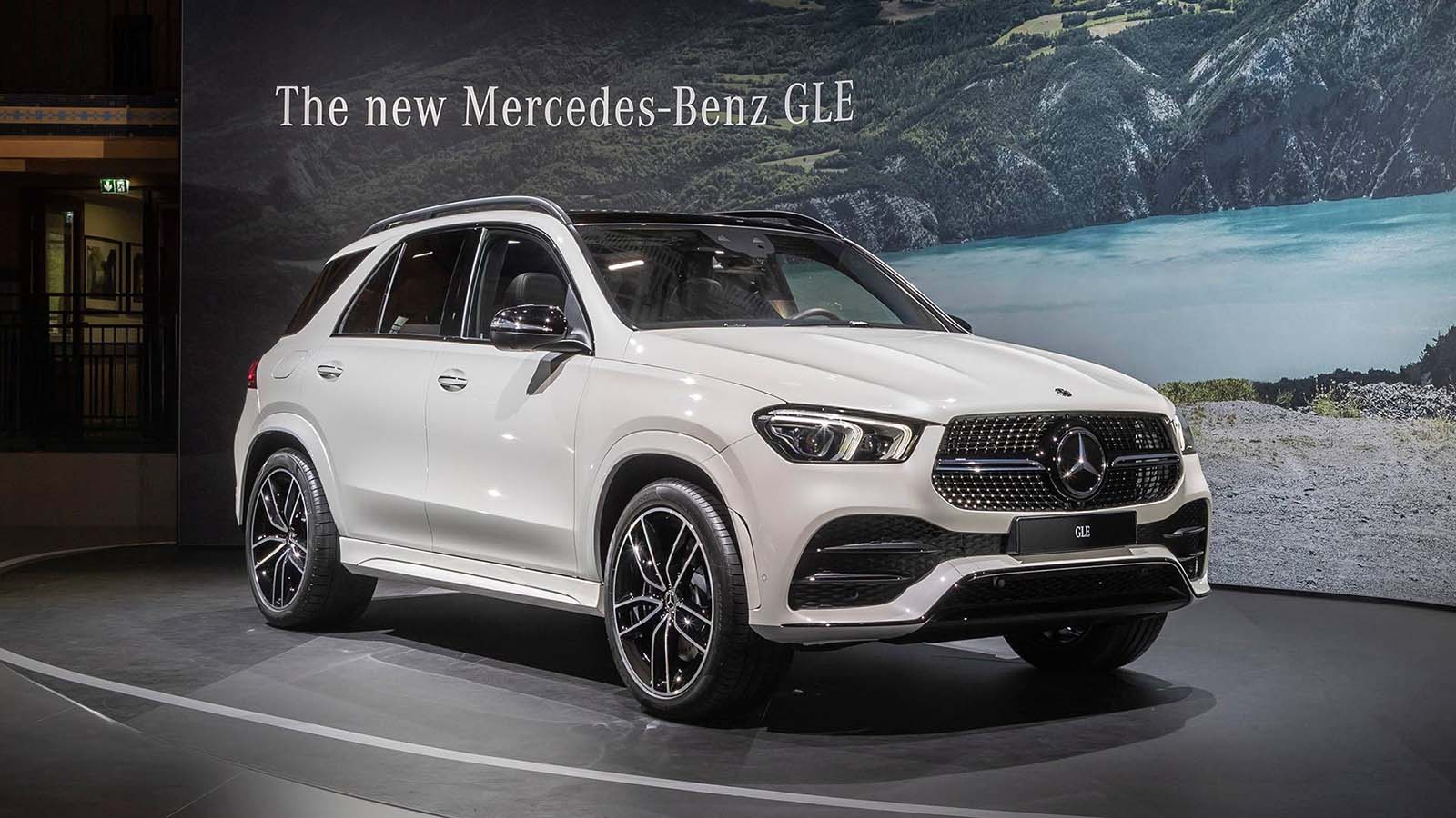 2018 Paris Motor Show: Mercedes GLE