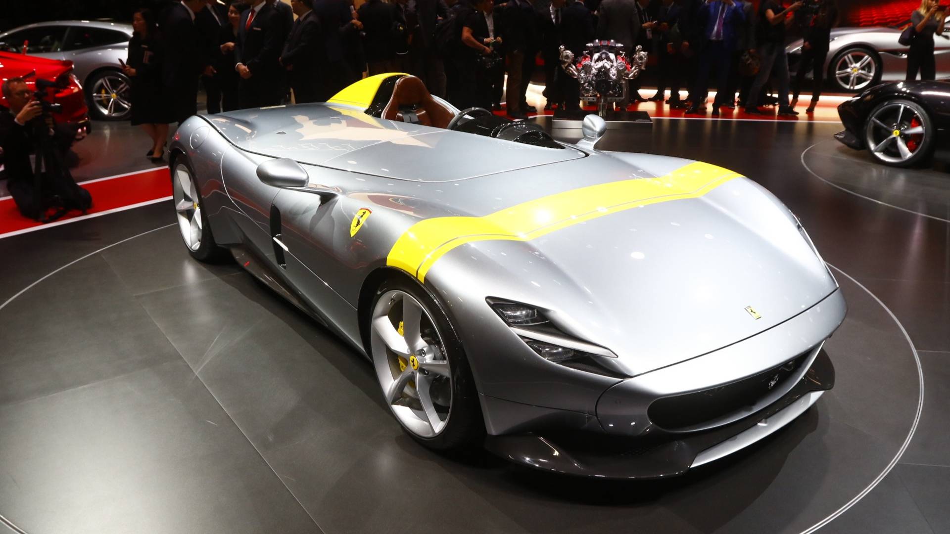 2018 Paris Motor Show: Ferrari Monza SP1 & SP2