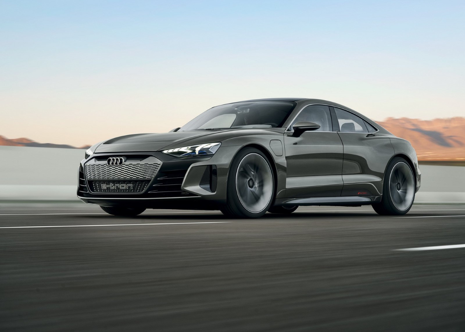Tesla добива опасна конкуренција: премиера за Audi E-Tron GT / ФОТО+ВИДЕО