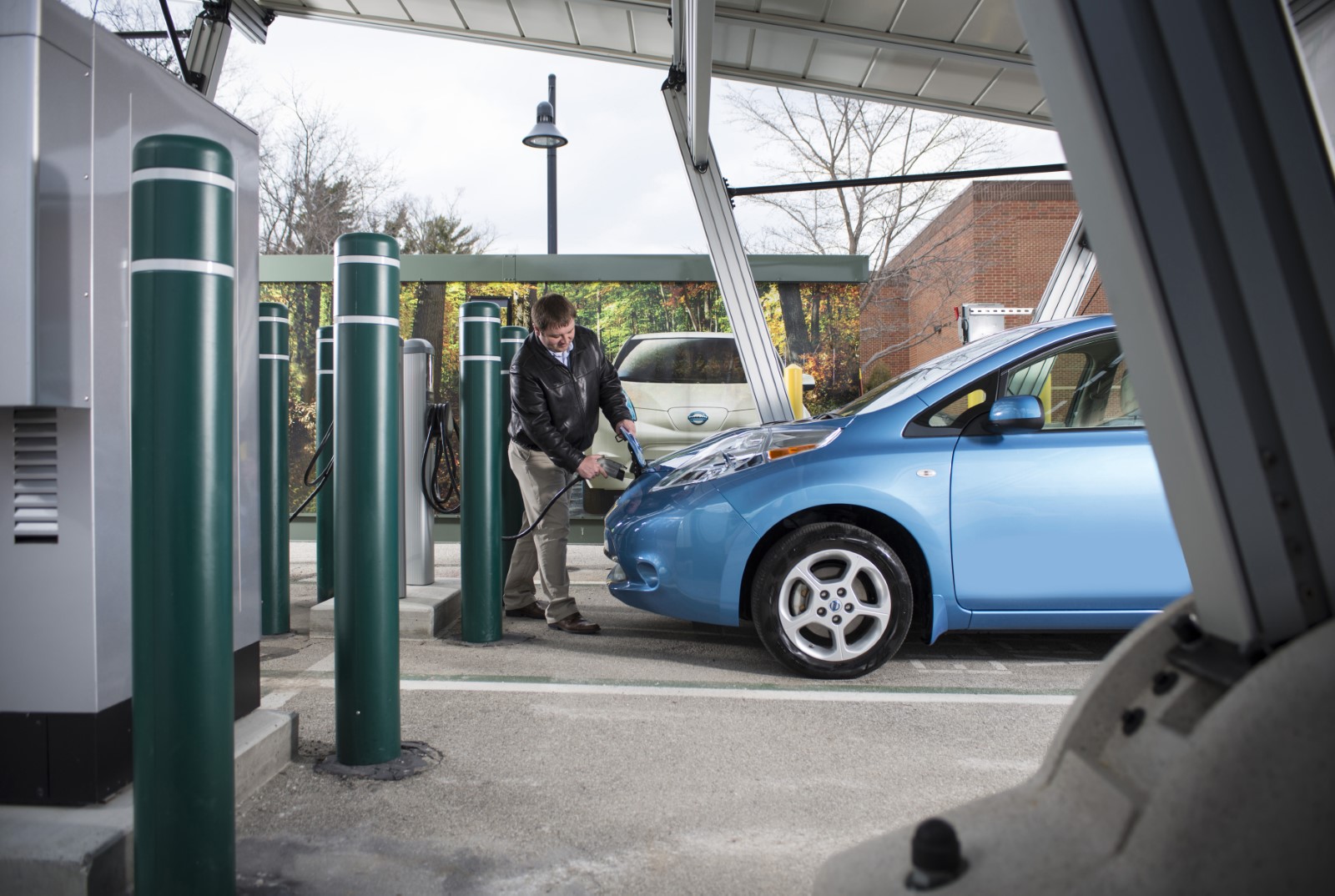 Електричните автомобили ќе чинат колку и бензинците и дизелите до 2021 година