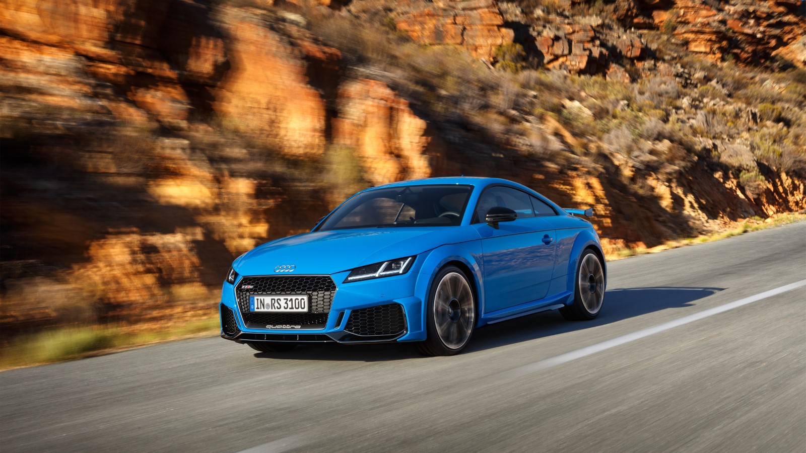 „Освежување“ за Audi TT RS Coupe и Roadster за моделната 2019 / ФОТО ГАЛЕРИЈА