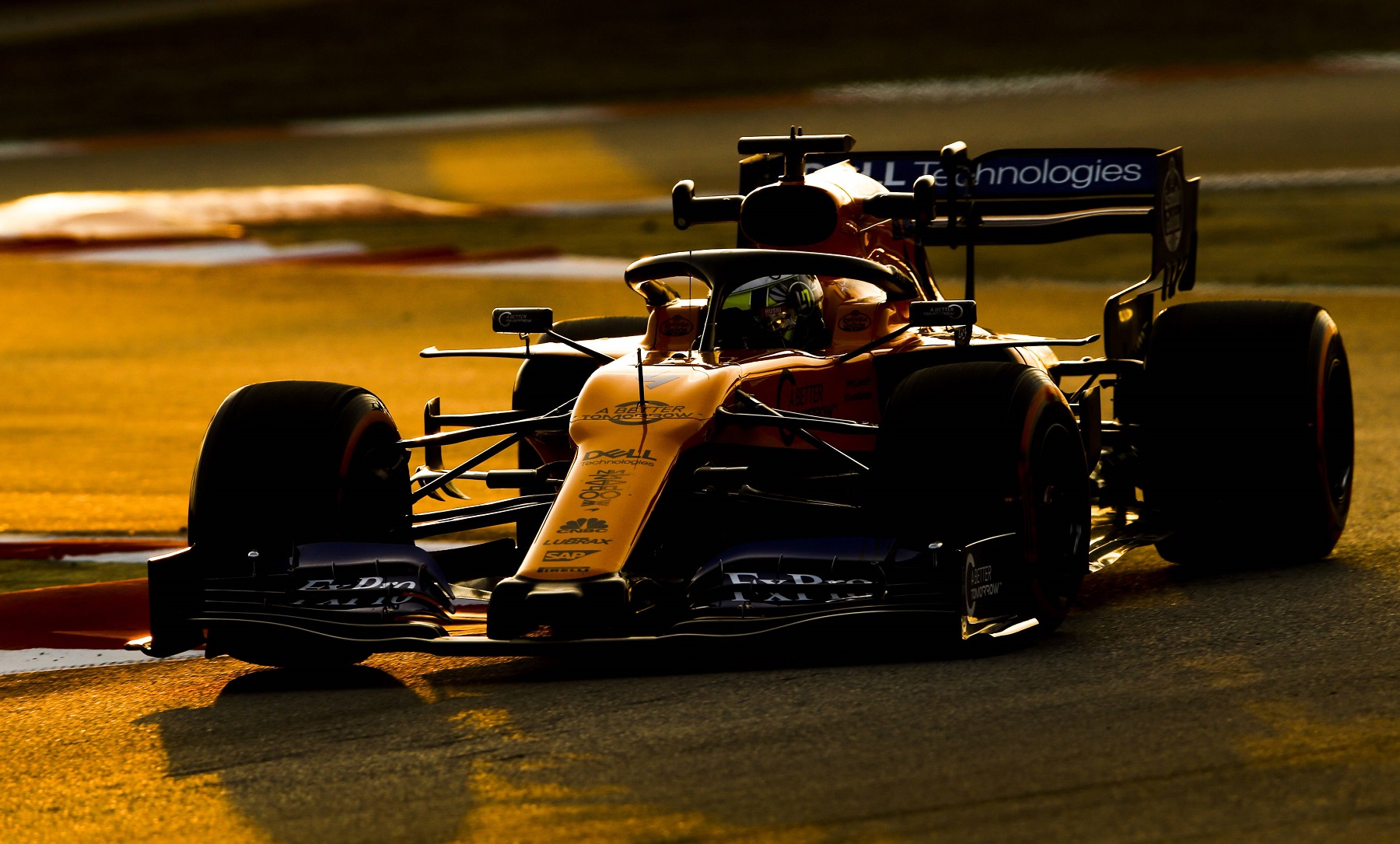 Лaндо Норис и McLaren најбрзи на првиот ден од вториот предсезонски тест