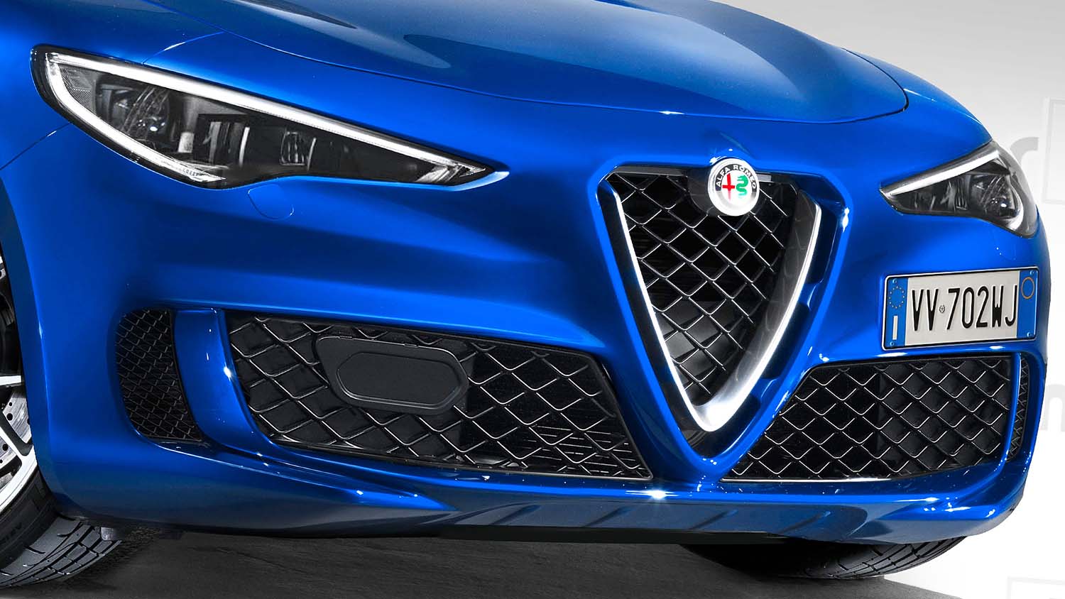 Верувале или не: Alfa Romeo е луксузeн бренд на кој најмногу му се верува