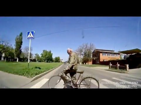 Идиоти на две тркала, велосипед-специјал КАРАМБОЛ / ВИДЕО