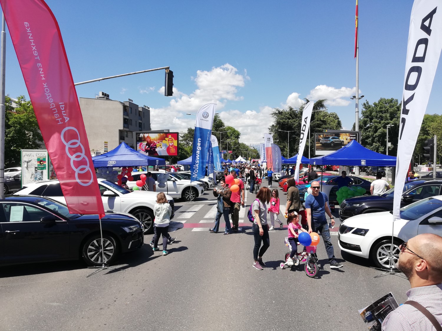 Avto Plus Street Show, изложба на автомобили која му недостасуваше на Скопје