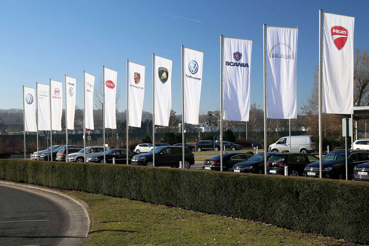 Volkswagen ја разгледува иднината на Bugatti, Lamborghini, Ducati…