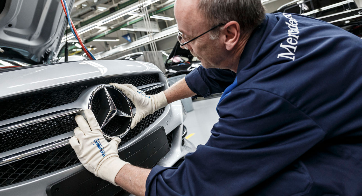 Mercedes најавува откази за менаџери, но и лоши вести за 300.000 работници