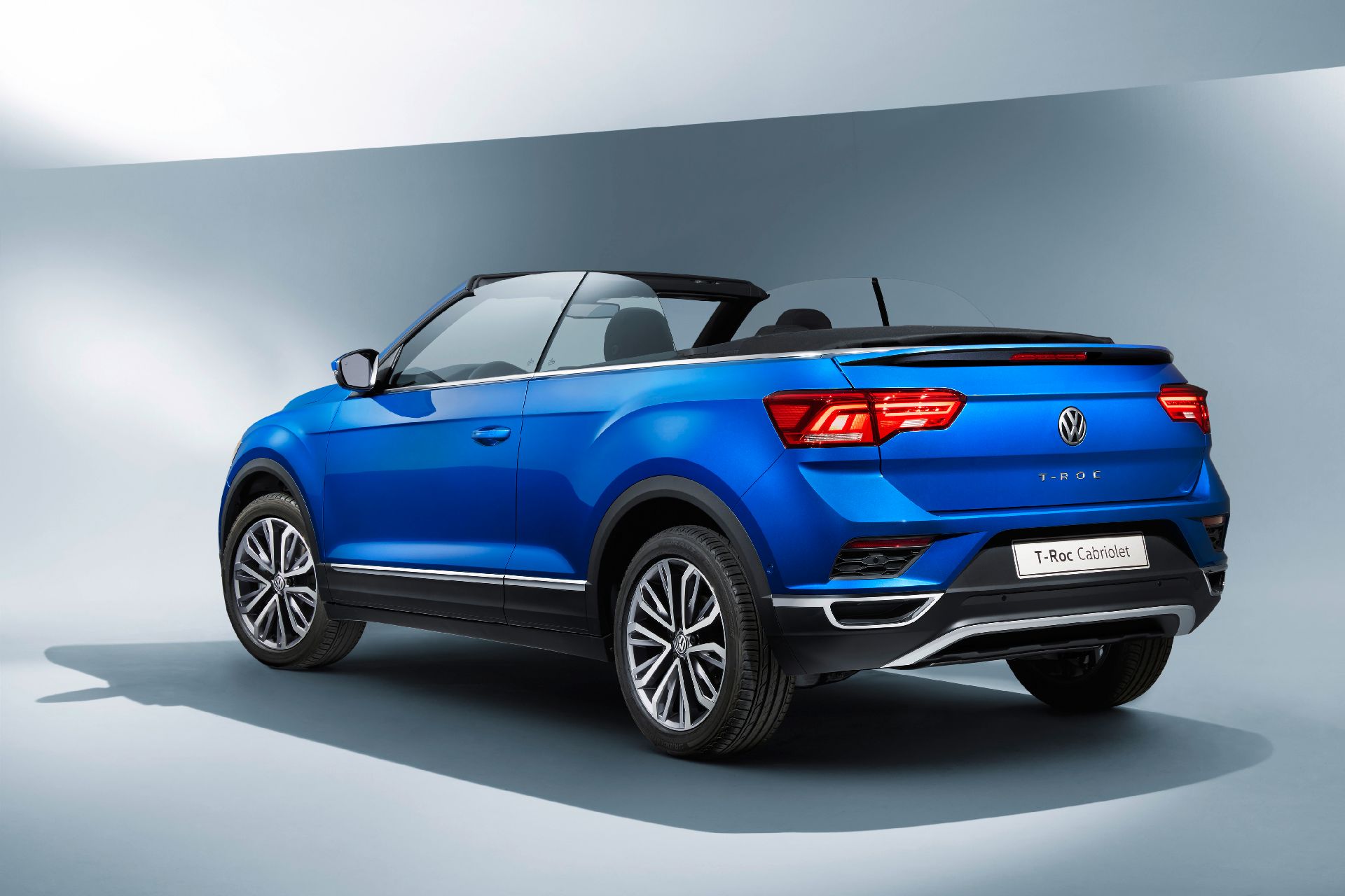 Започна производството на VW T-Roc кабриолет