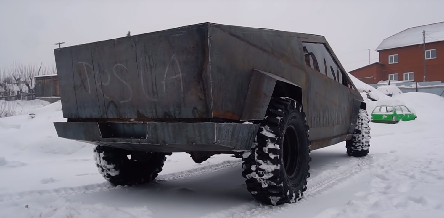 Lada не е лоша база за реплика на Cybertruck, но UAZ е уште подобaр / ВИДЕО