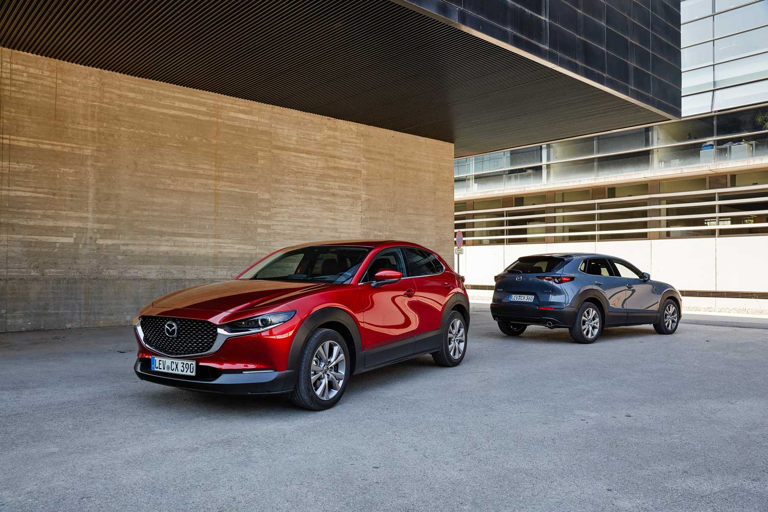 Mazda наградена со две награди за дизајн