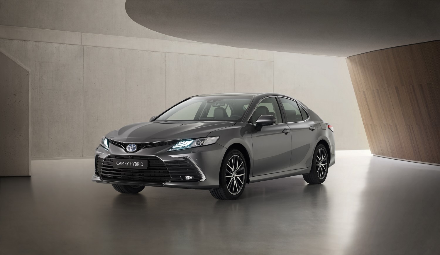 Освежување за Toyota Camry за моделната 2021 година / ФОТО