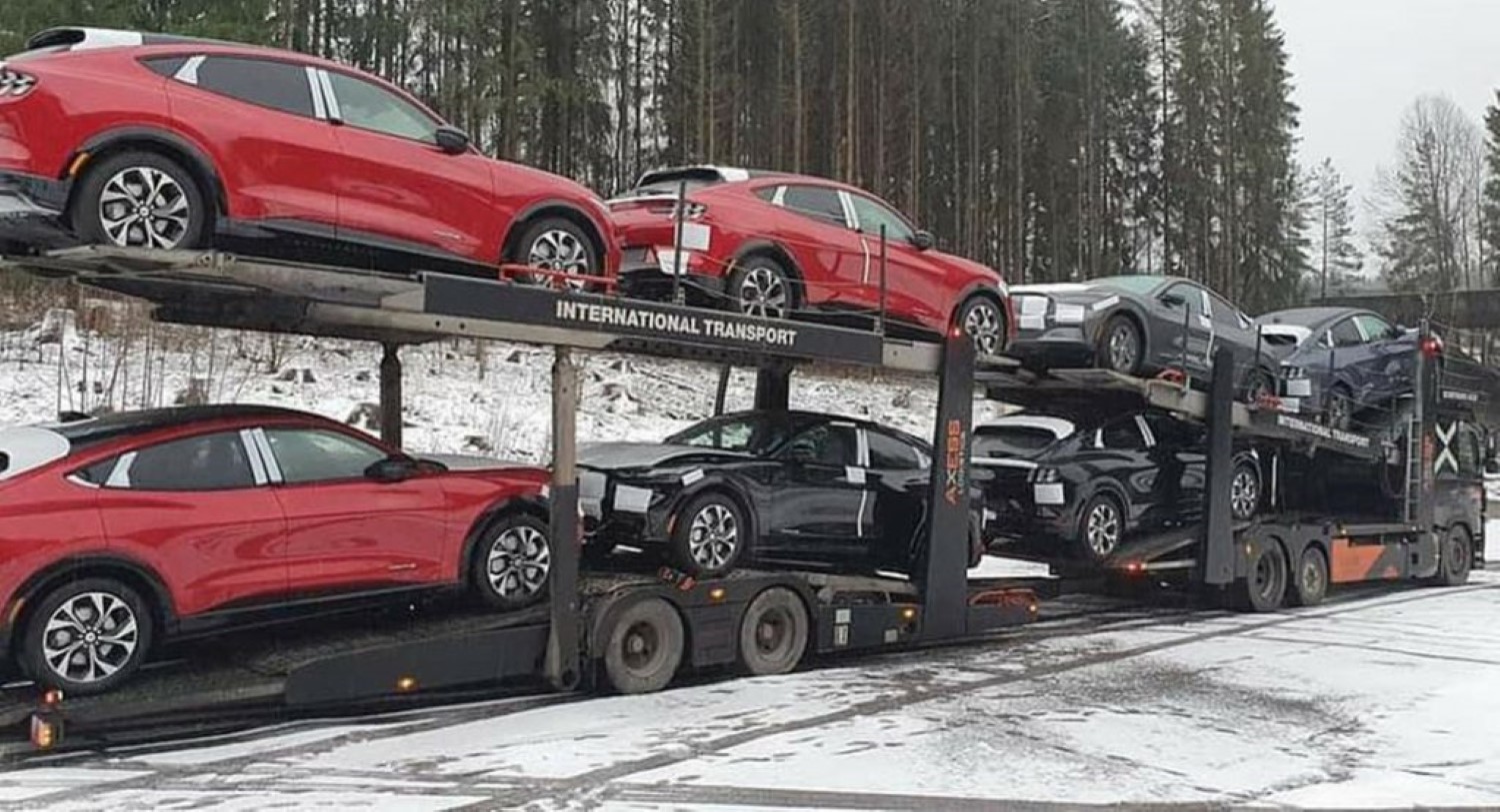 Електричниот Mustang пристигна во Европа / ФОТО+ВИДЕО