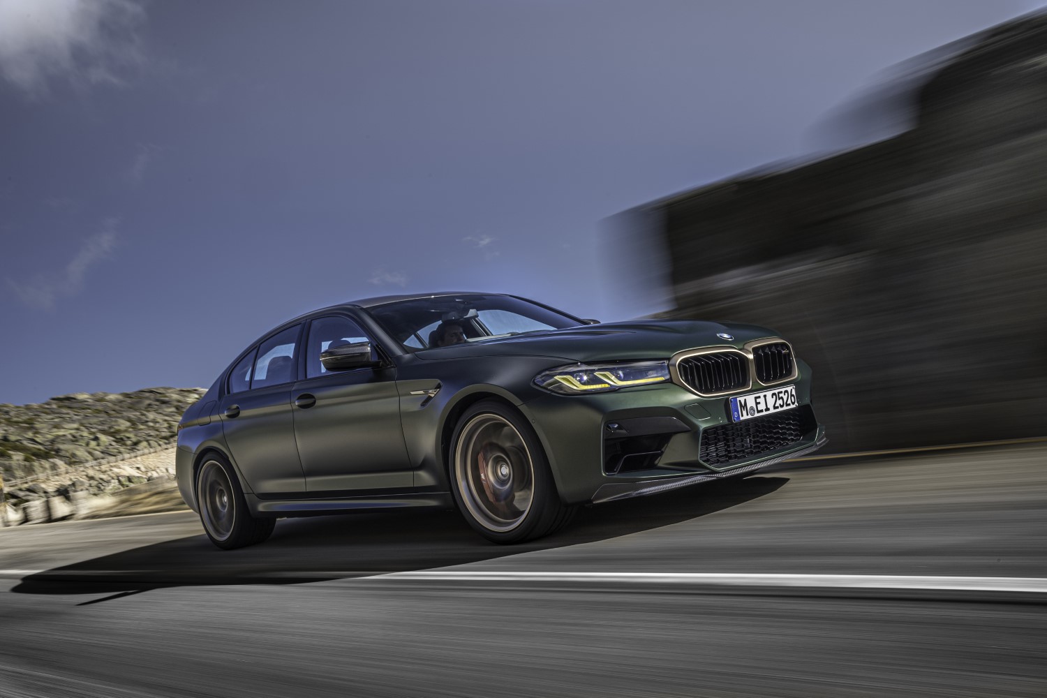 BMW M5 CS – Седан со четири врати во суперавтомобил изведба со 636 КС / ФОТО+ВИДЕО