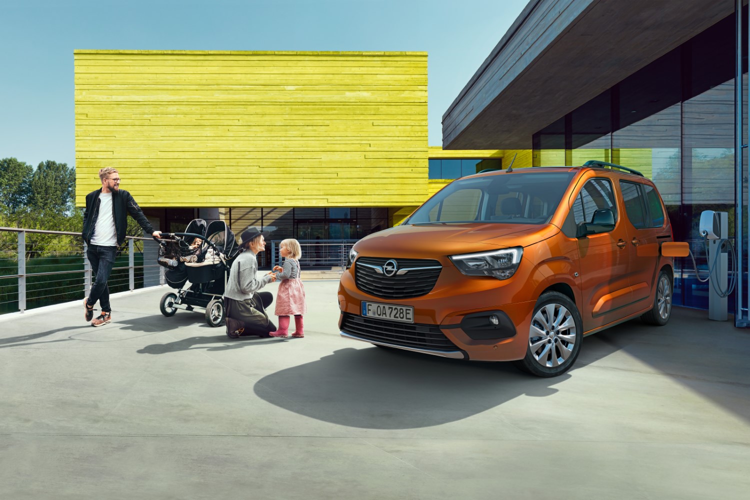 Новиот Opel Combo-e Life: Секојдневниот херој станува електричен