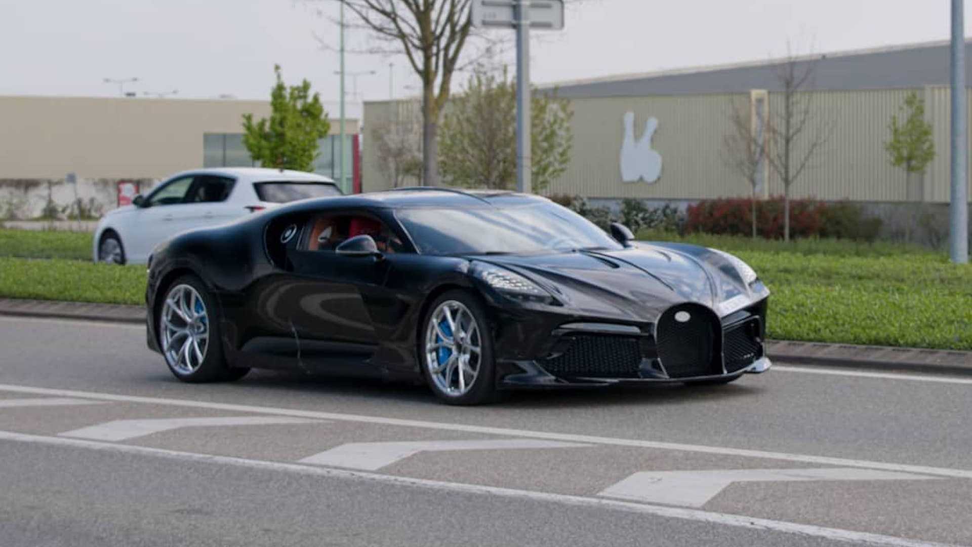 Најскапото Bugatti излезе на пат