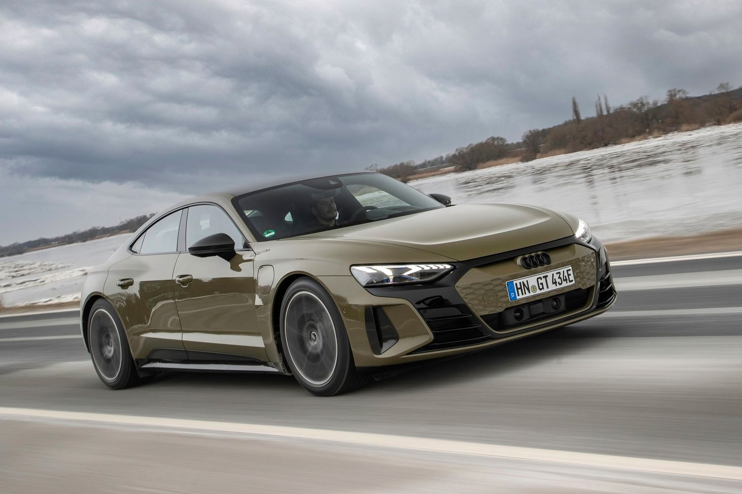 Audi веќе во 2026 се откажува од моторите со внатрешно согорување?!