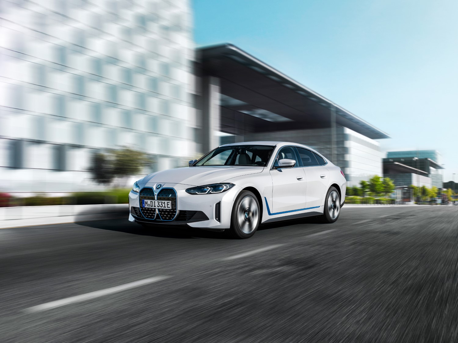BMW на страната на Toyota кога станува збор за иднината на електричните автомобили