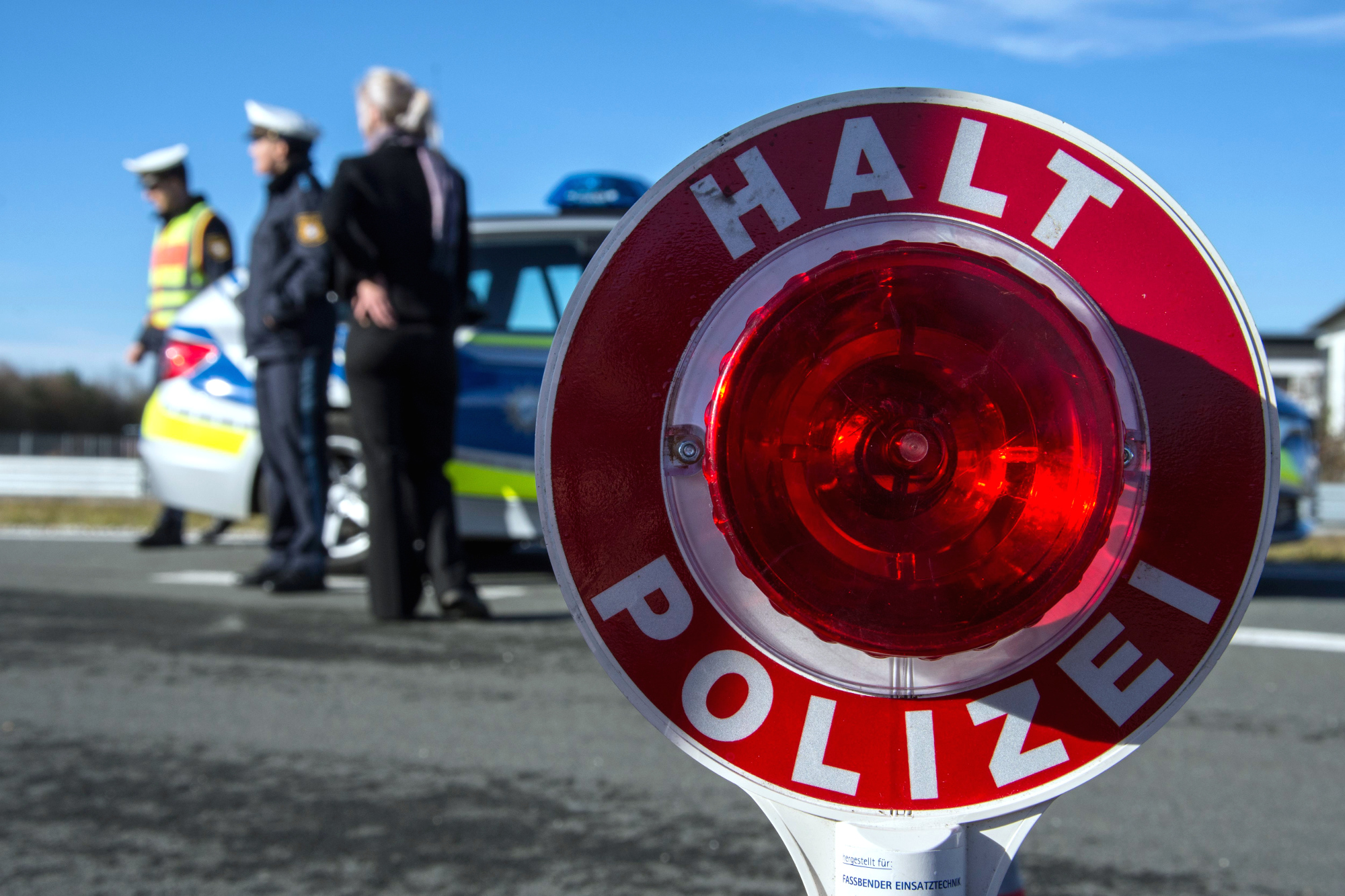 Внимавајте ако возите низ Германија – казните од ноември многу повисоки!