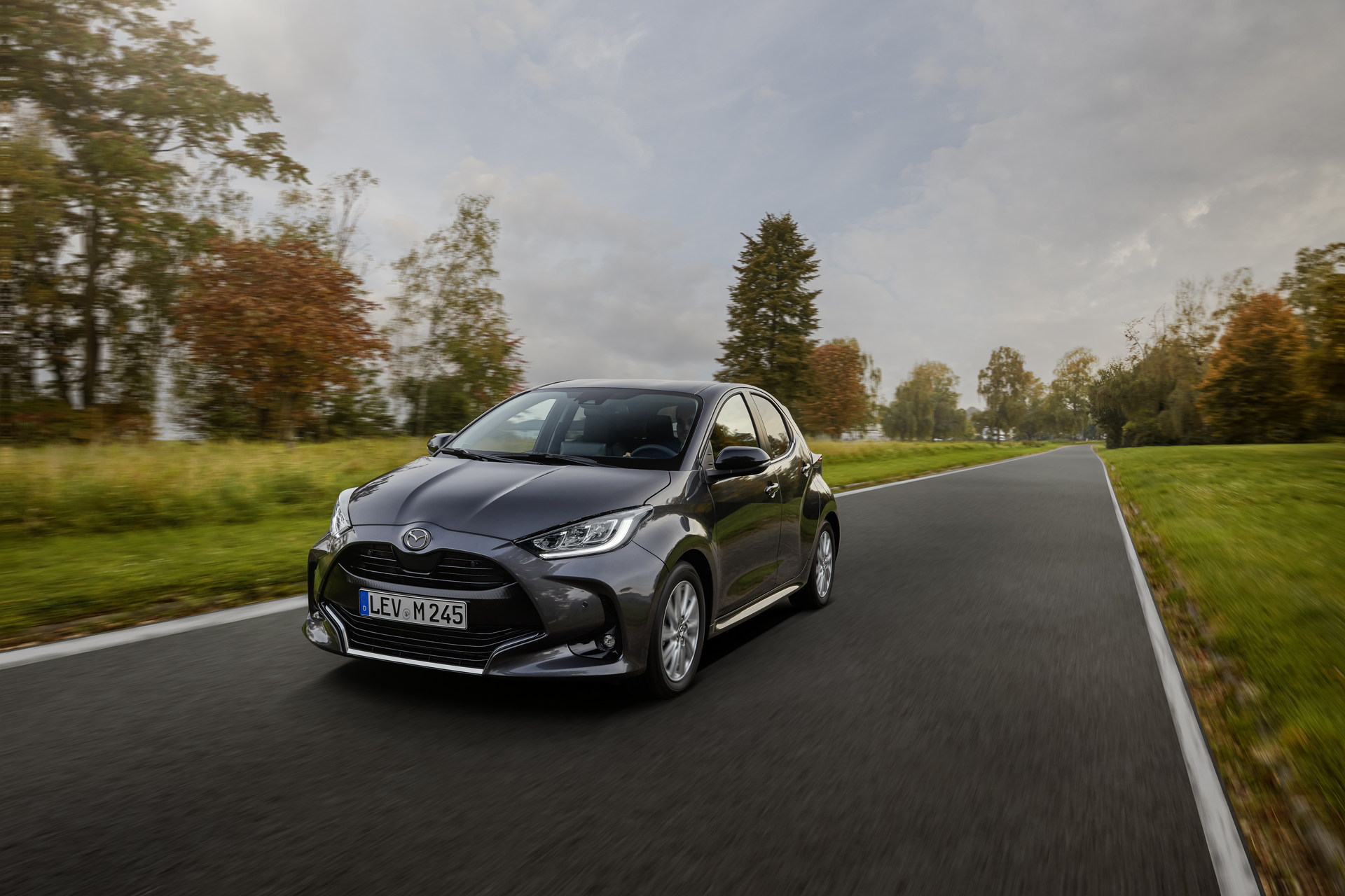 „Твоето лице изгледа познато“: новата Mazda2 Hybrid! / ФОТО