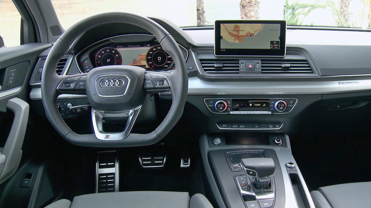 Audi Q5 (2017) INTERIOR