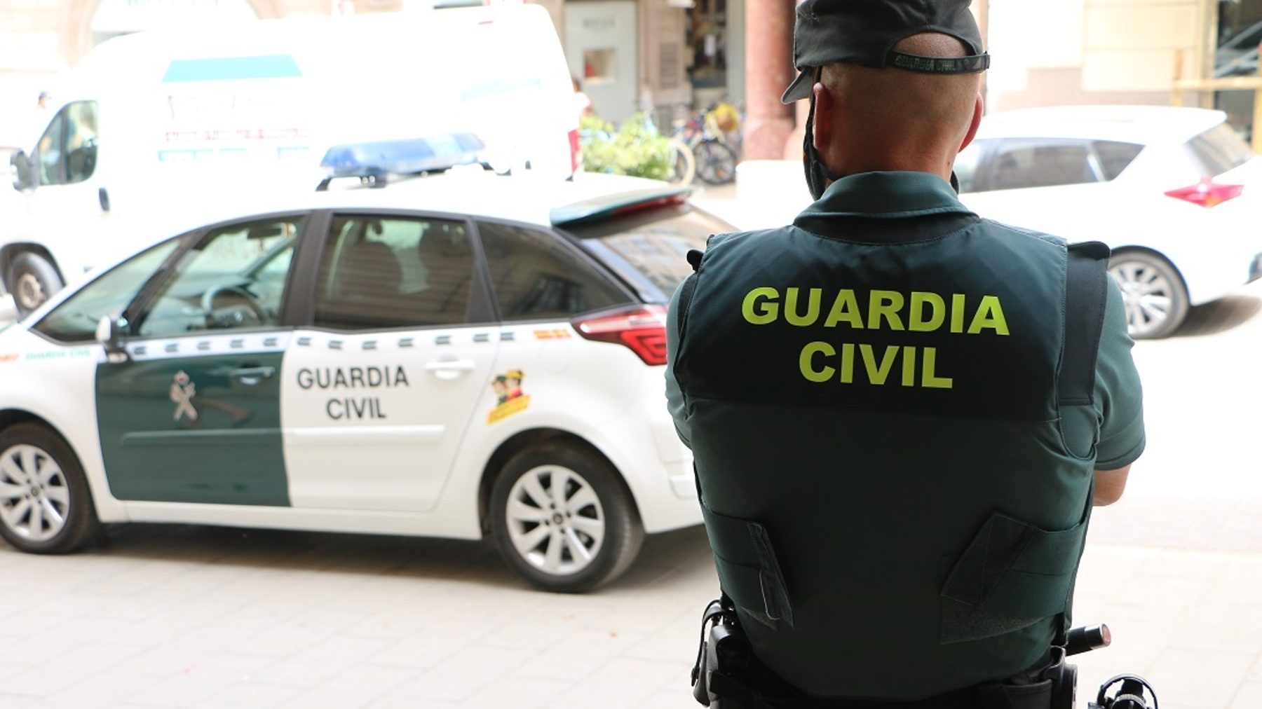 Стотици милиони евра. Шпанската полиција купува 5.882 електрични автомобили!