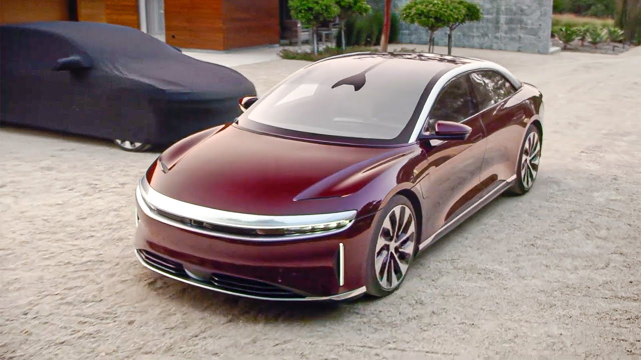 The 2022 LUCID AIR is Ready to Fight the TESLA MODEL S