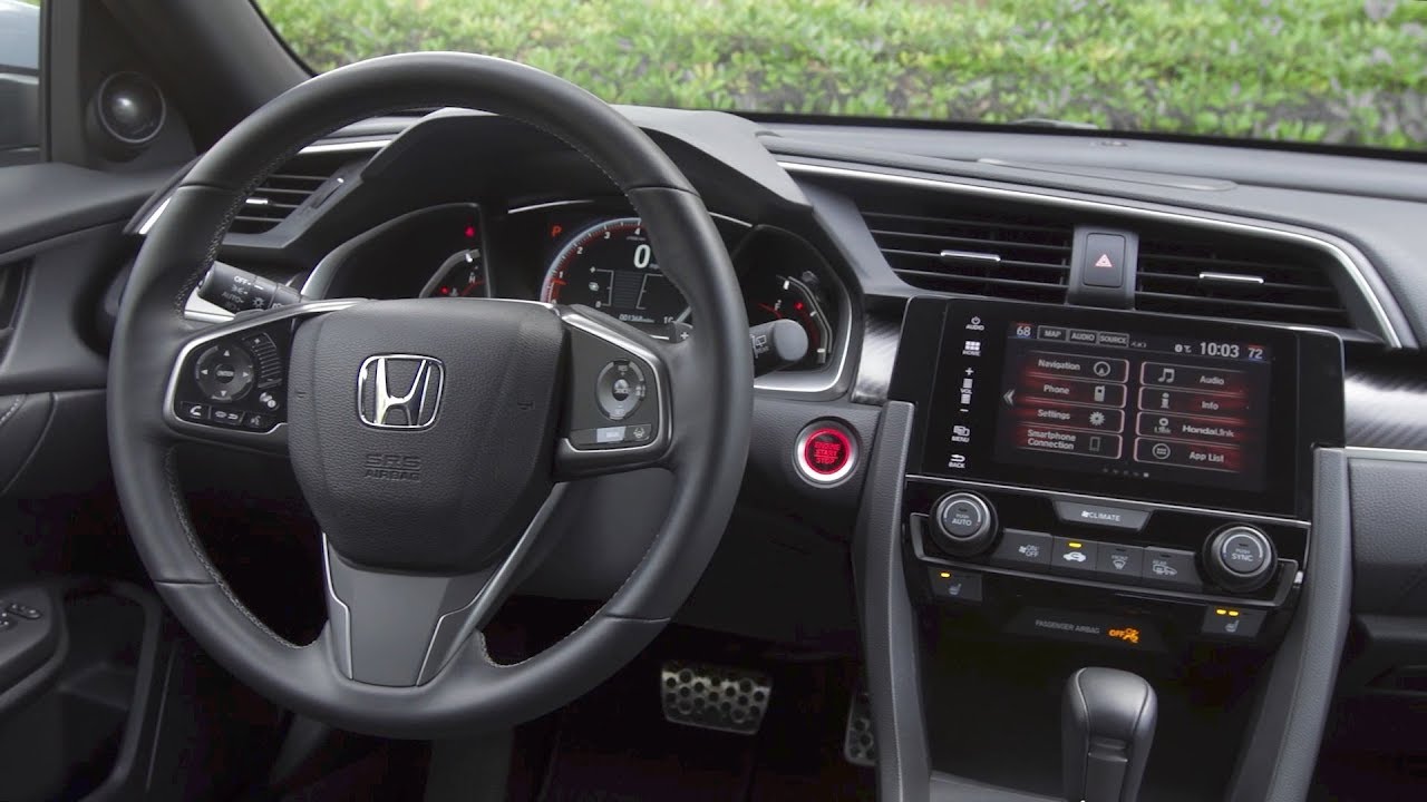 Honda Civic Hatchback (2018) INTERIOR