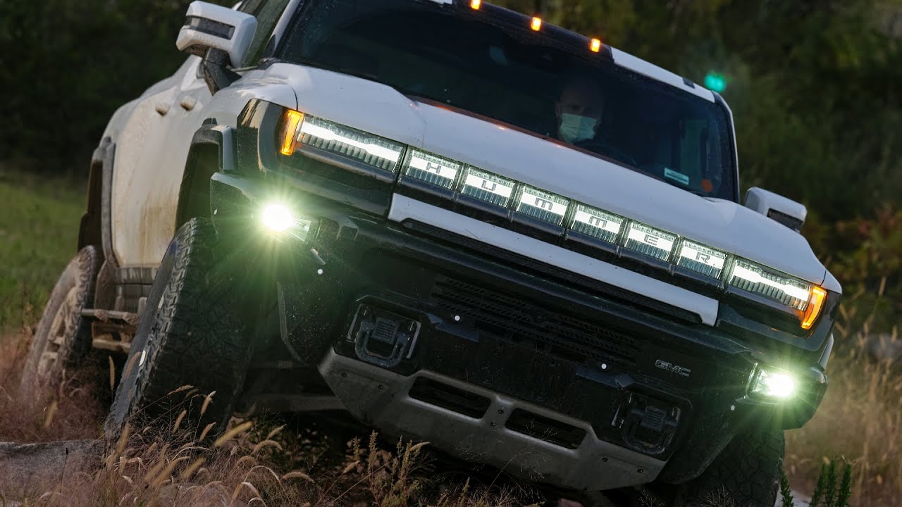 New 2022 GMC Hummer EV Pickup – Off-road and on-road performance