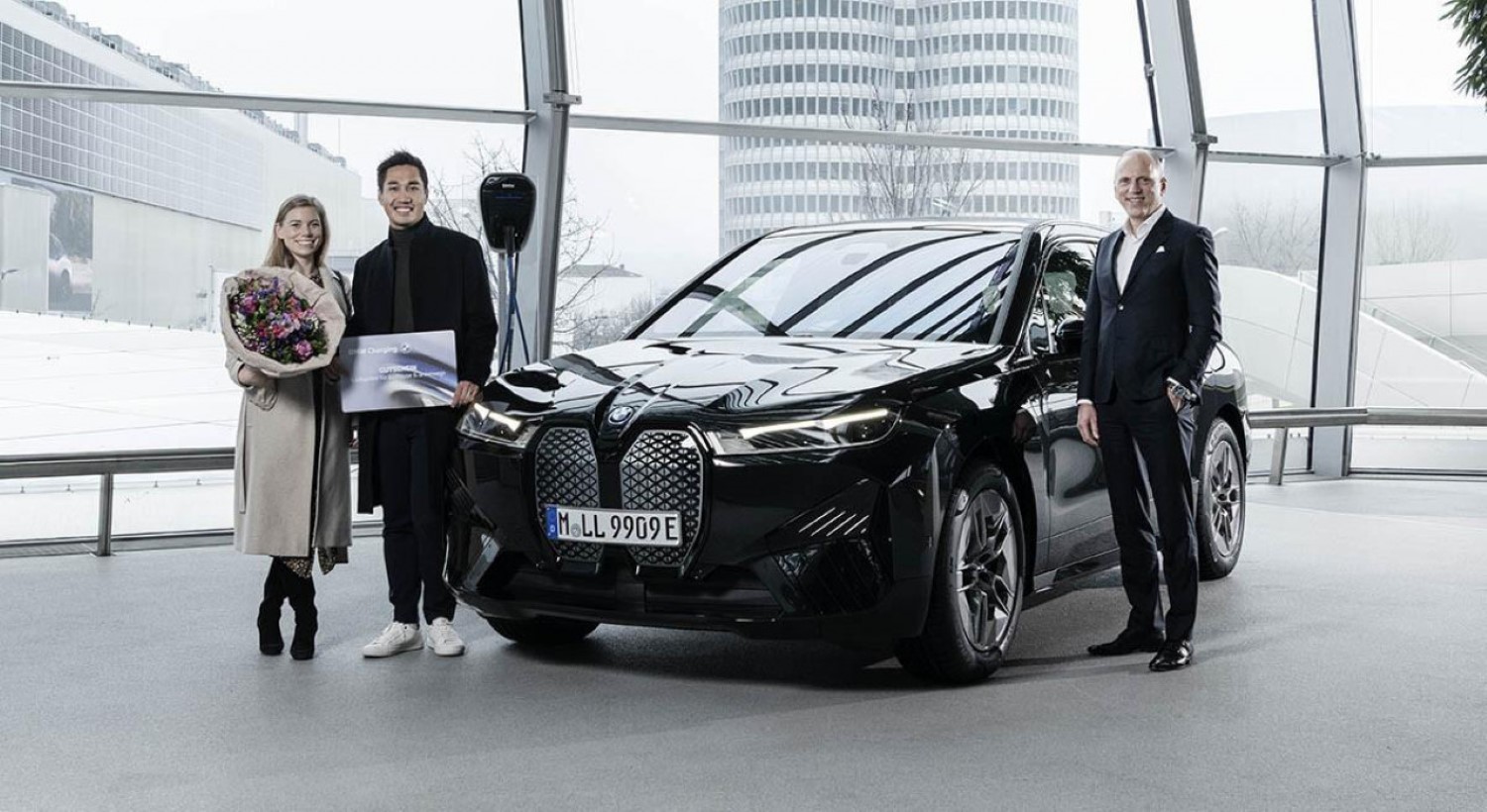 BMW се пофали: еден милион испорачани електрифицирани автомобили, од кои 70 проценти се хибридни