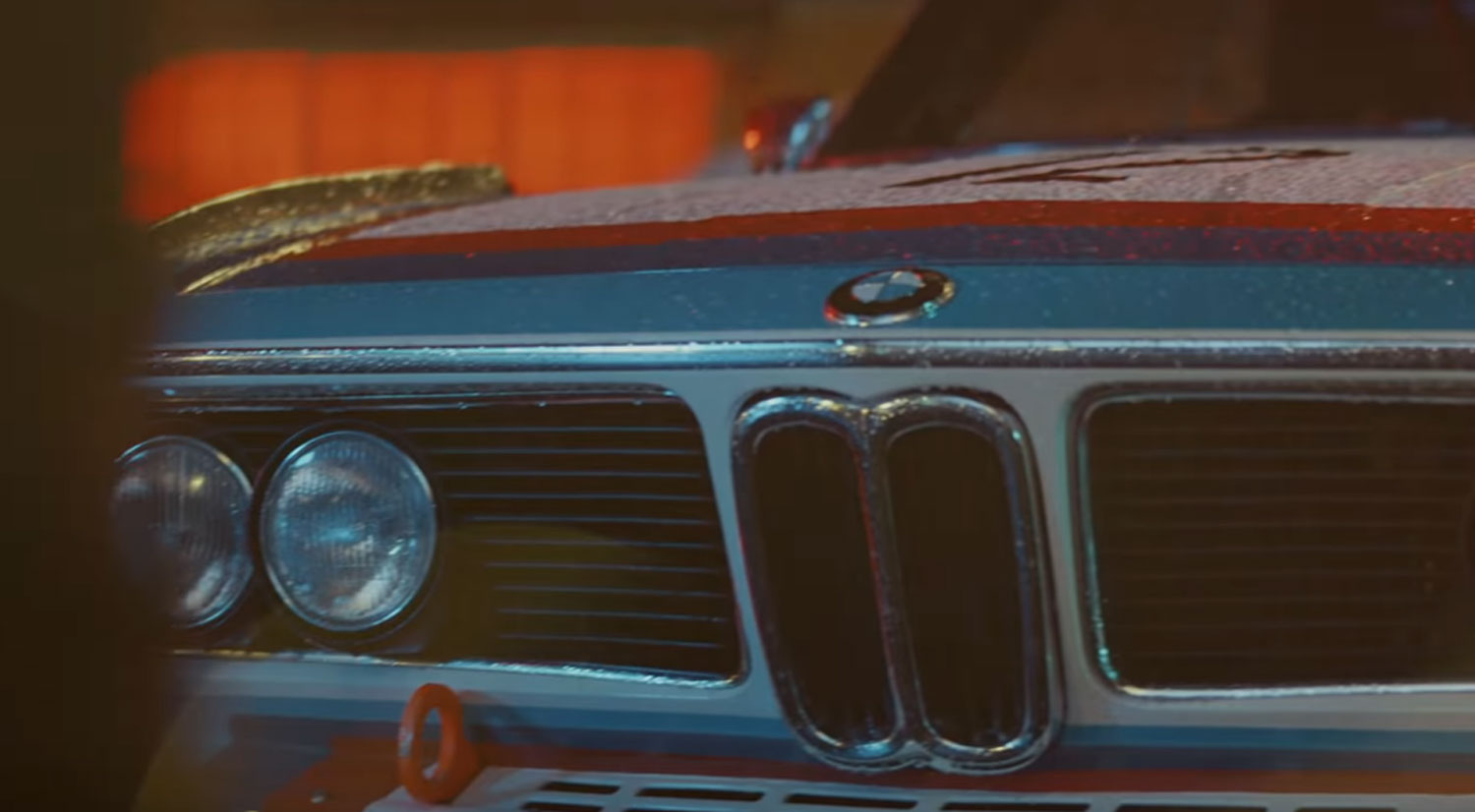BMW одбележува 50 години постоењето на М одделот со емотивно видео „We аre M“ / ВИДЕО