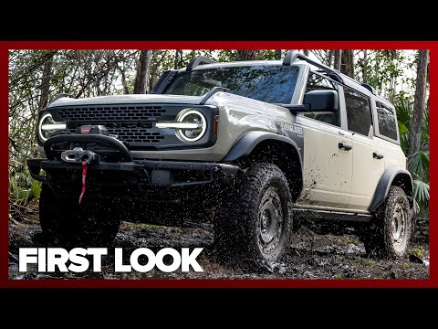 2022 Ford Bronco Everglades is ONE TOUGH MUDDER