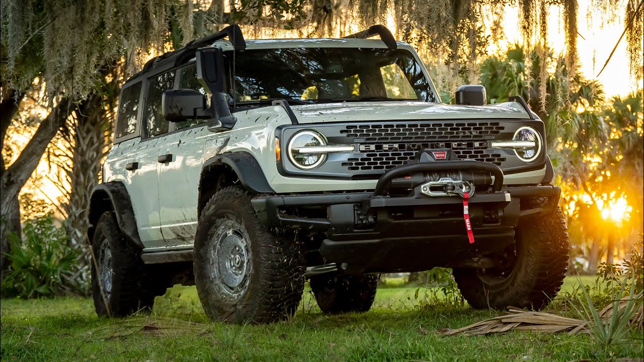 2022 Ford Bronco Everglades / Built for Extreme Off-Road Adventures