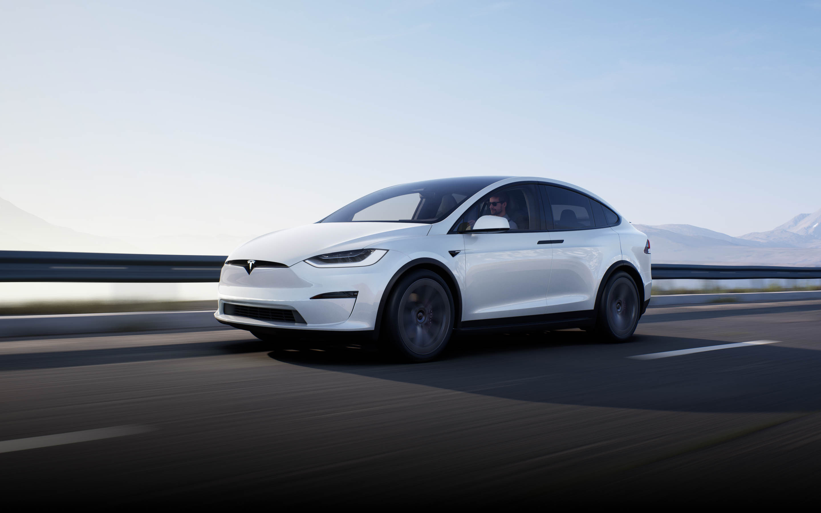 Нов срам за Tesla – испорачале возило со гуми од две различни марки / ФОТО