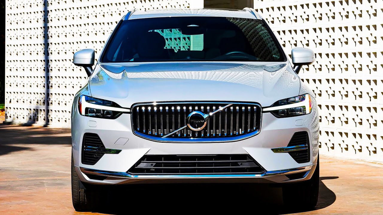 2022 Volvo XC60 T8 Recharge – Excellent Mid-size Family SUV