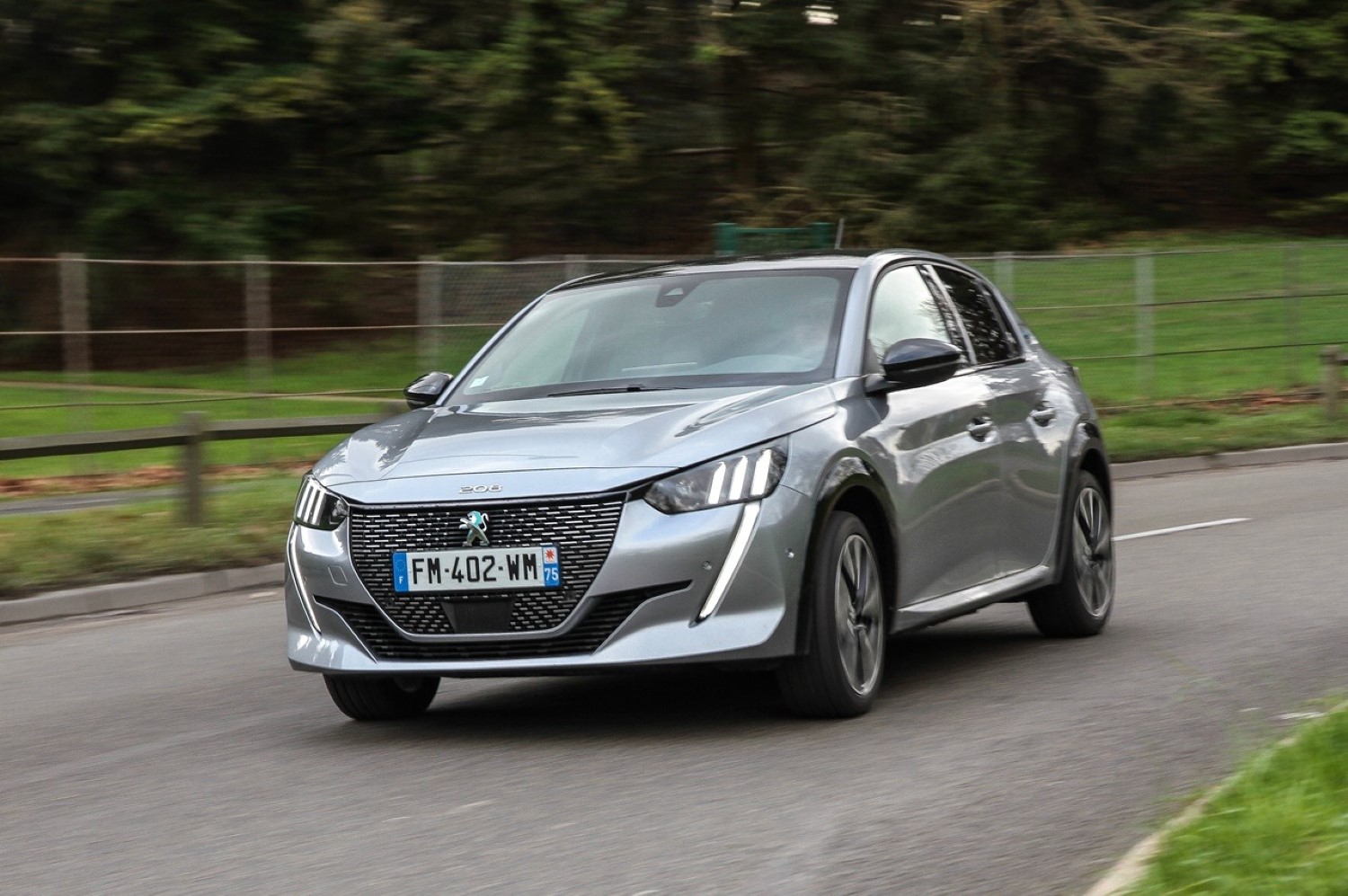 Од 2026 година, Peugeot ќе продава само електрични модели