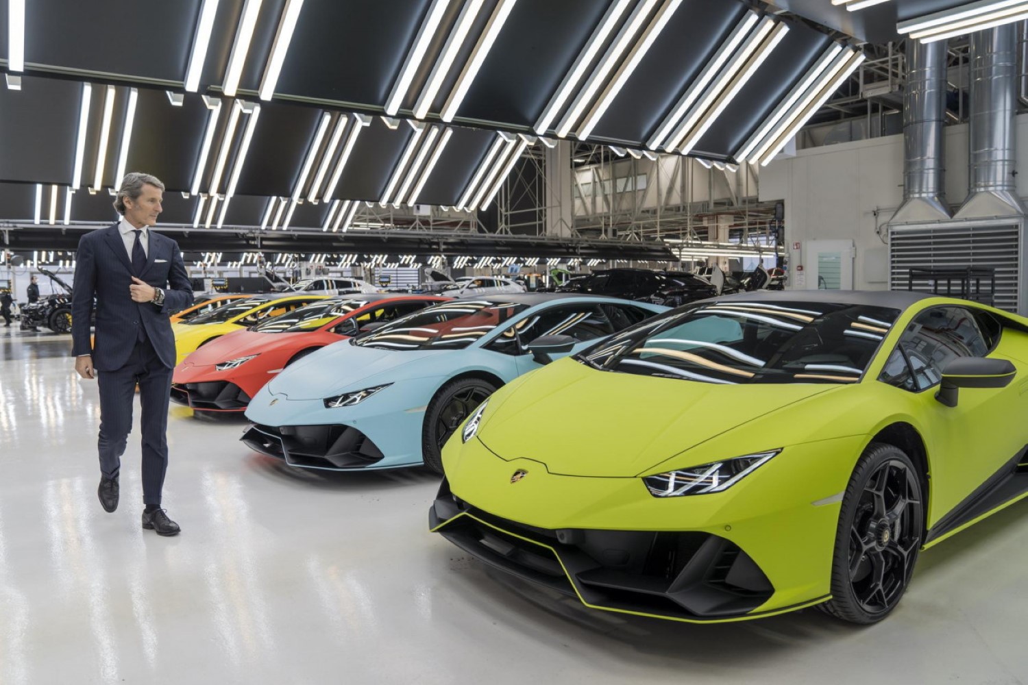 Бизнисот цвета: Lamborghini бележи најдобра продажба во историјата во првиот квартал од 2022!