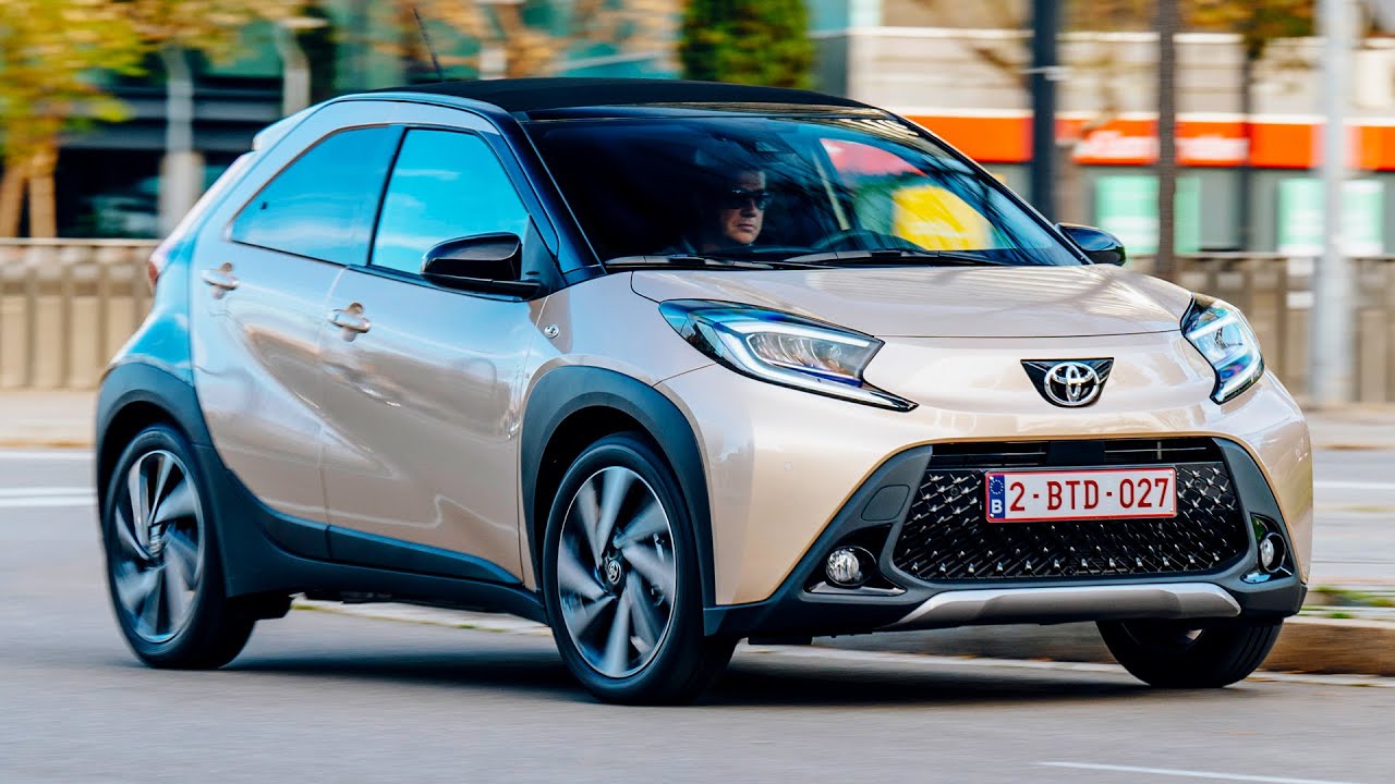 Новиот 2022 Toyota AYGO X: Спортски субкомпактен кросовер / ВИДЕО