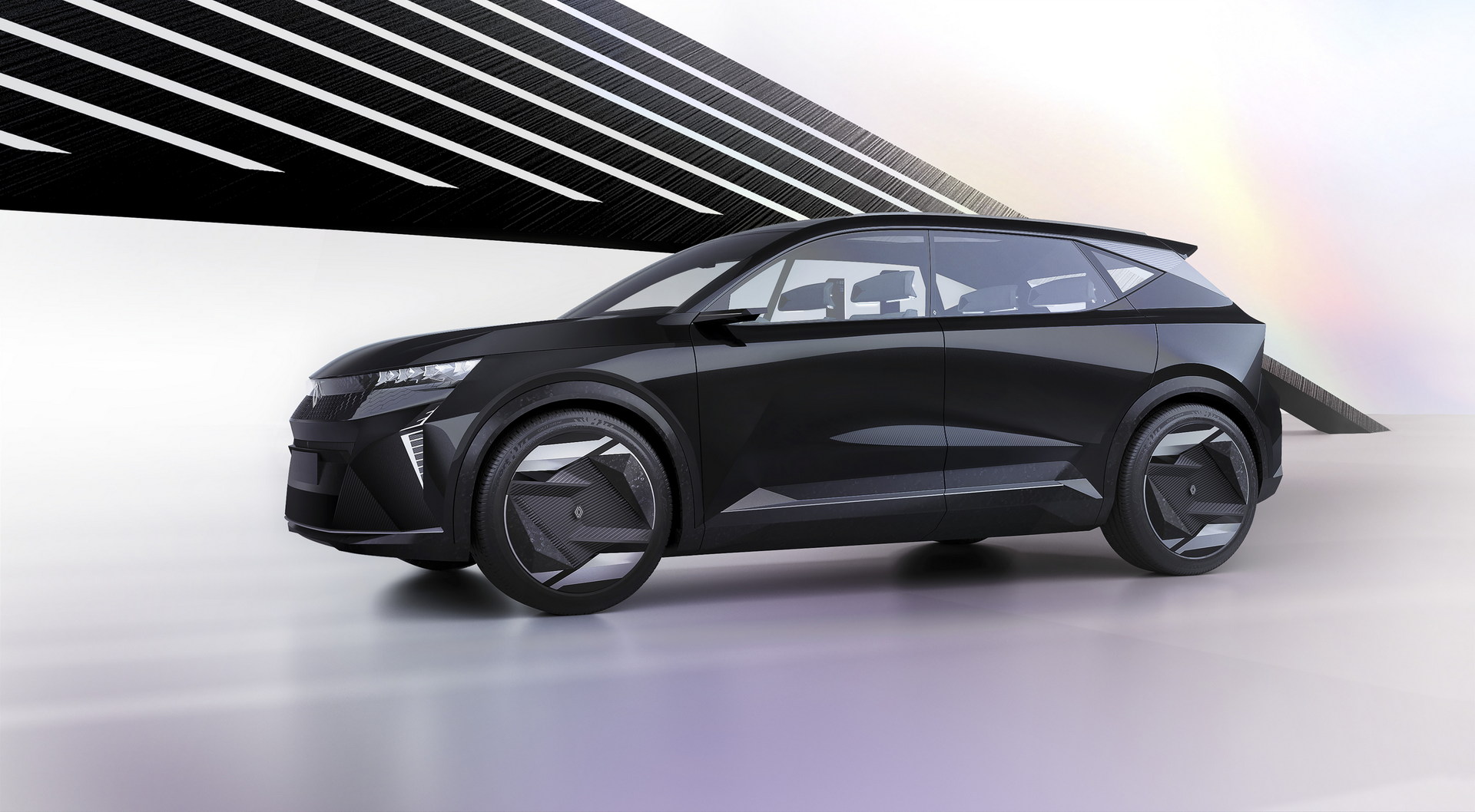 Премиера за концептниот Renault Scénic со електричен и водороден погон / ФОТО+ВИДЕО