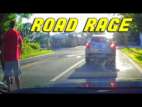 Road Rage: Америка и Канада, лоши возачи, удри и бегај, карма, судири… (06.07.2022) / ВИДЕО