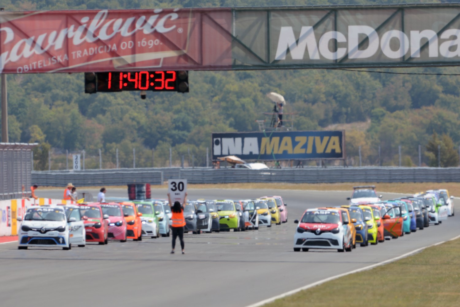 Twingo Cup викендов се вози на легендарната Монца во Италија